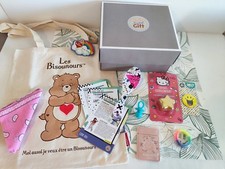 Coffret cadeau mode des années 80/90 Hello Kitty, Bisounours Totoche bleue