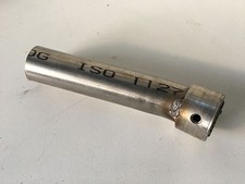 UN DB KILLER CHICANE COUDE 35 MM LONGUEUR 143 MM SILENCIEUX D ECHAPPEMENT MOTO