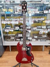 Guitare basse électrique