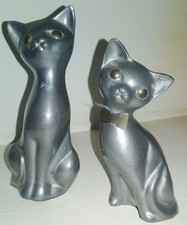 2 Figurines de chat en étain et laiton, vintage