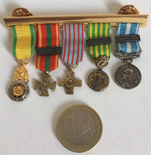 Barrette groupe medailles - groupe,