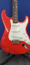 Guitare électrique FENDER