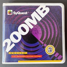 SYQUEST SQ2000 5.25" Removable Hard Disk Cartridge - 200MB