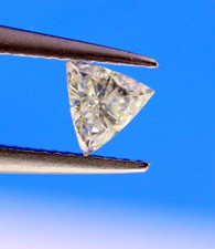 Certifié naturel triangle - naturel,