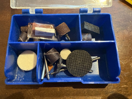 20ish assorted dremel - 20ish,