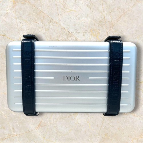 Dior rimowa personal pouch - x,