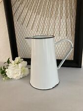 125⚜️ Ancien Broc Pichet en Tole Émaillé Blanc Hauteur 21,5 Cm Vintage