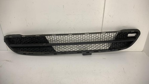 Grille pare choc peugeot - grille,