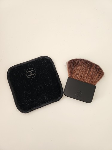 Chanel pinceau dans - chanel,