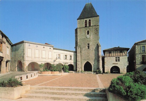 Beauville place arcades - place, et