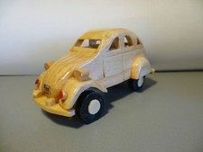 CITROEN 2 CV EN BOIS "