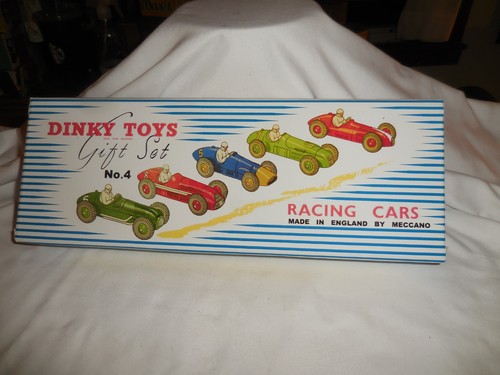 Vintage dinky toys gift set - dinky,
