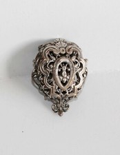 MAGNIFIQUE AGRAFE DE MANTE /