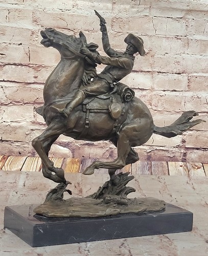 Figurine statue bronze - statue, en