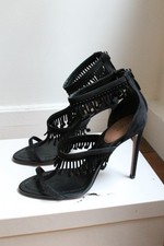 Alaïa escarpins en cuir noir neufs taille 40