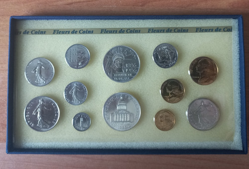 Coffret monnaie de paris - *c3*,