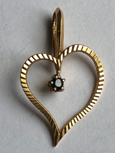 Superbe bijou pendentif coeur - bijou,