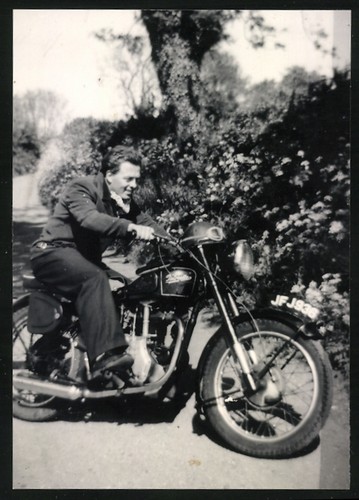 Photographie moto vélocette