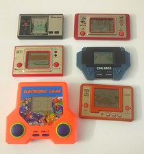 Lot jeux électroniques LCD LSI style Nintendo game & watch Bandai Time & fun
