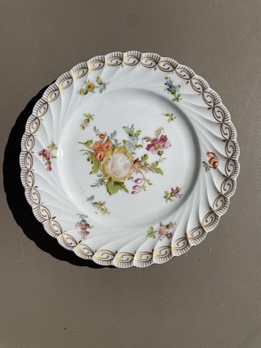 Petite assiette porcelaine - petite,