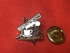 pins LE CAFE NOIR BAR