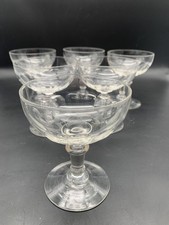 6 Coupes A Champagne En Verre