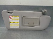 BP4P69270C77 pare-soleil droit