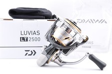 Moulinet toupie Daiwa 20 Luvias LT2500 expédition depuis le Japon neuf