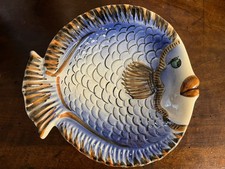 Assiette Creuse en barbotine, forme poisson, vintage années 70 Vallauris