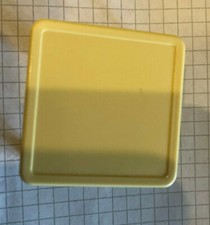 PLAYMOBIL TABLE BASSE CARRE JAUNE CLAIR 30290460 4286 POUR CHAMBRE DE BEBE