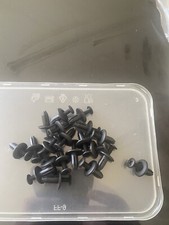 lot de 20 clips parc choc passage de roues etc 