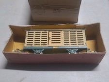 LR LOUIS ROUSSY WAGON A