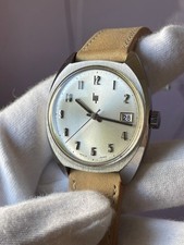 MONTRE LIP ACIER à QUANTIÈME