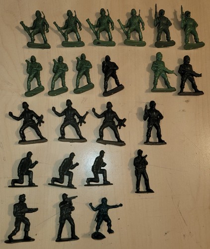 Lot soldats sans marque - soldats,