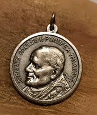 Médaille Religieuse Ancienne