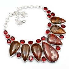 Collier En Pierre Précieuse