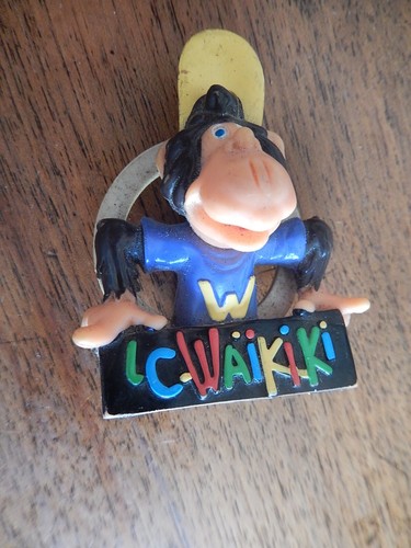 Figurine plastique waikiki - figurine,