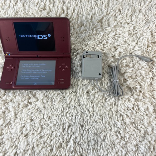 Nintendo dsi red - xl, burgundy