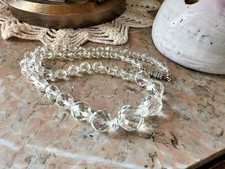Collier perles en chute