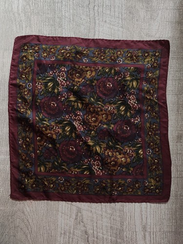 écharpe foulard carré - Écharpe,