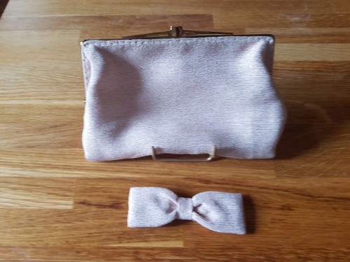 Tres jolie pochette vintage - tres,