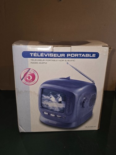 Ancienne petite télé - ancienne, /