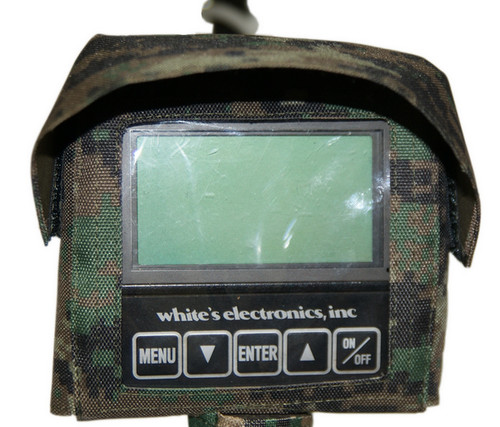 Rain cover with - cover, visor