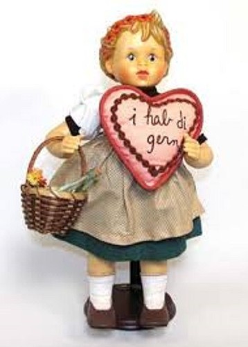 Rare poupée porcelaine