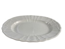 Plat de service en porcelaine