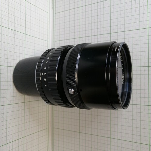 Nikkor 200mm pour - f4,