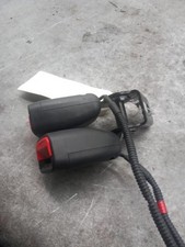 Attache ceinture arriere gauche KIA SPORTAGE 3 PHASE 1 898403U200WK