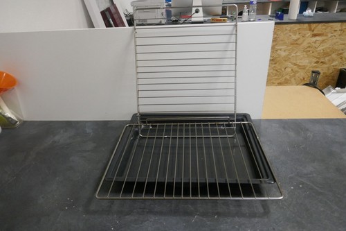 Plat grilles pour - +, four