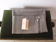 Superbe sac  pochette Gérard Darel Alba grise