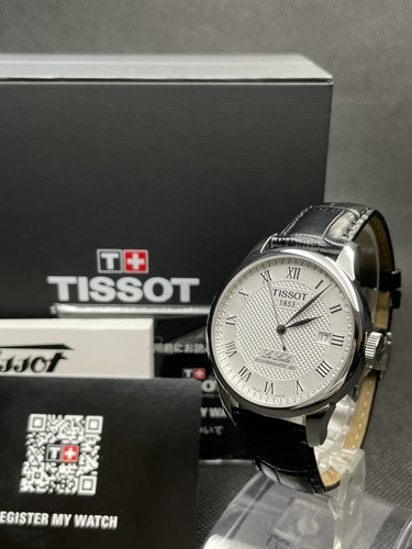 Presque comme neuve montre - [presque, neuve]